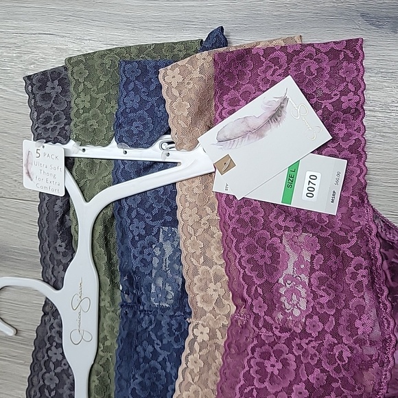 JESSICA SIMPSON THONG. - Picture 2 of 8